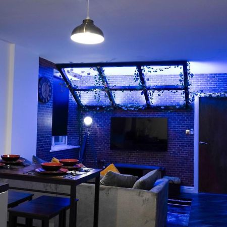 Stunning Two Bed City Centre Apartment Leeds  Zewnętrze zdjęcie