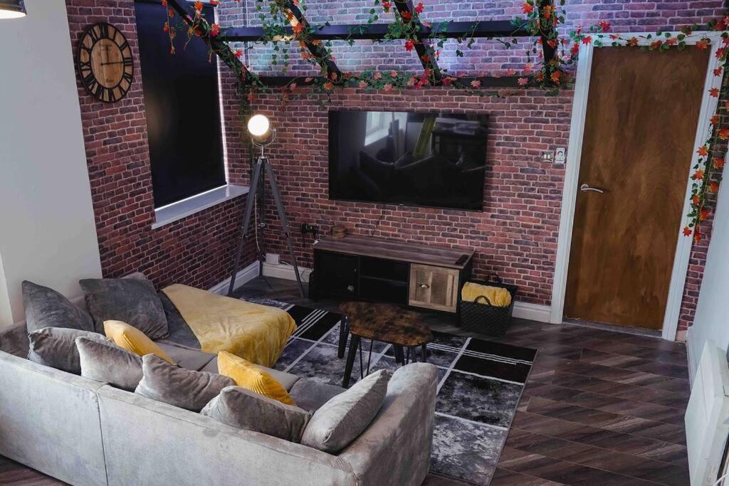 Stunning Two Bed City Centre Apartment Leeds  Zewnętrze zdjęcie