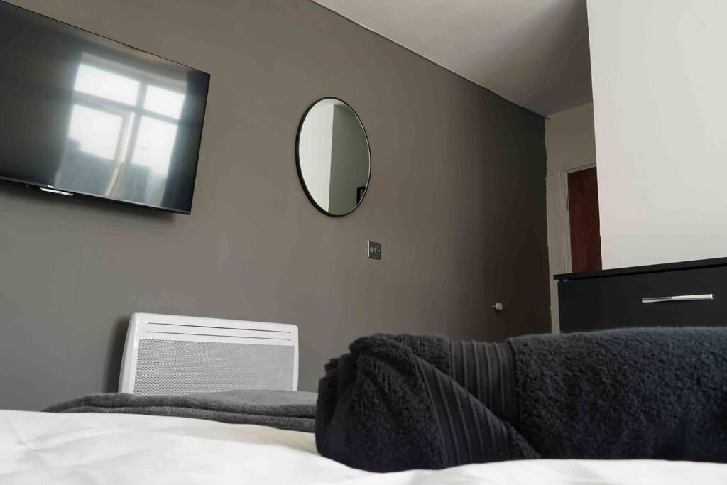 Stunning Two Bed City Centre Apartment Leeds  Zewnętrze zdjęcie