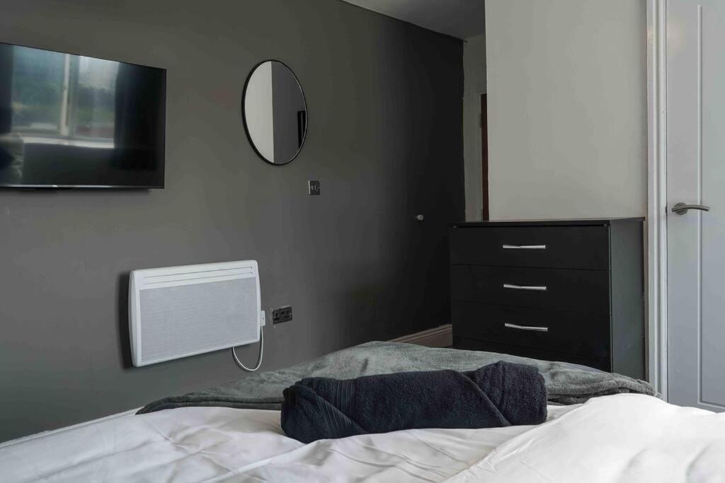 Stunning Two Bed City Centre Apartment Leeds  Zewnętrze zdjęcie